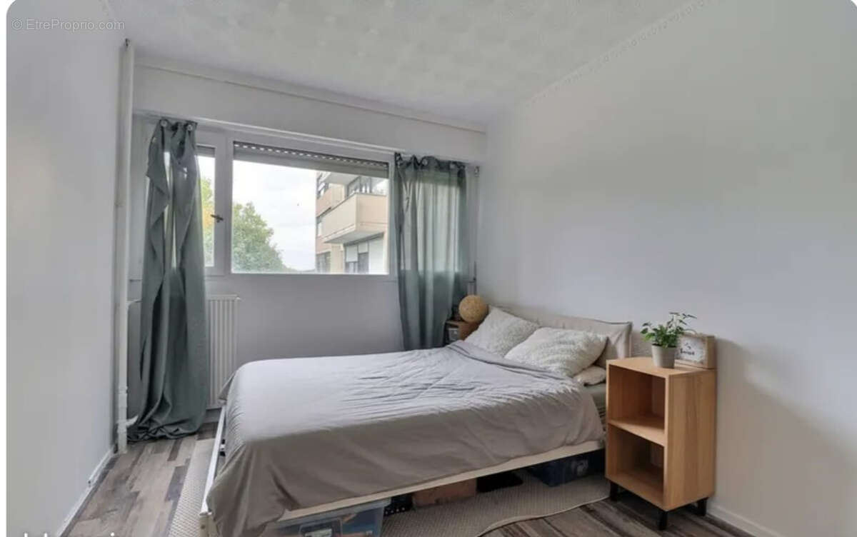 Appartement à CHENNEVIERES-SUR-MARNE