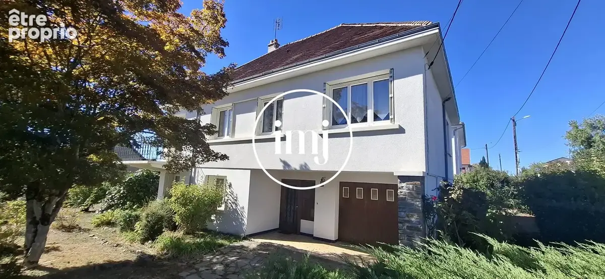 Photo Maison à Saint-Yrieix-La-Perche au prix de 159 000€