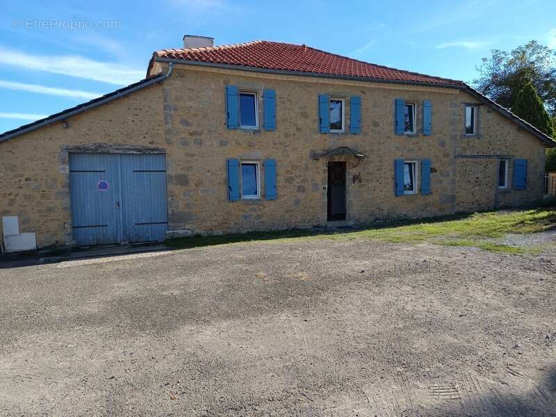 Maison à AIRE-SUR-L'ADOUR