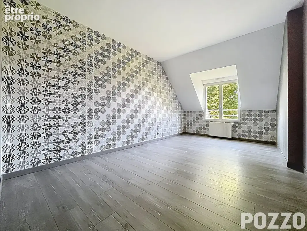 A Vendre - Vire Normandie - Maison 6 pièce(s) 119.5 m² - Vie de plain pied - Centre ville - photo 11