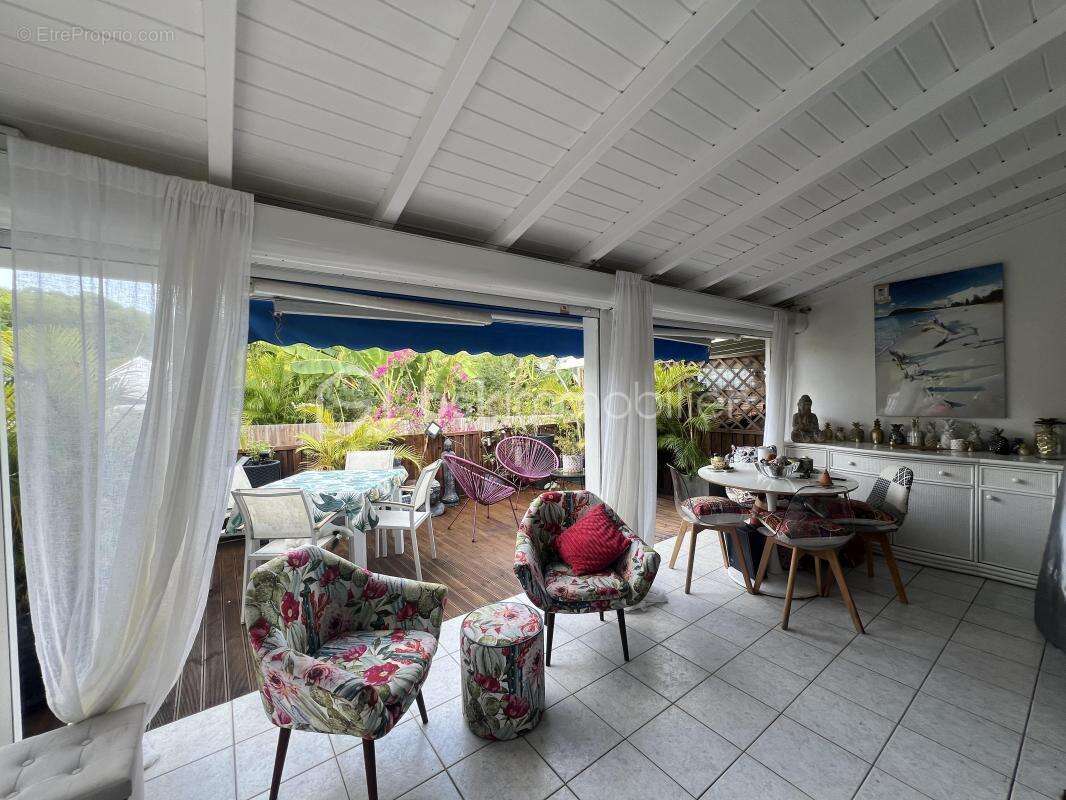 Appartement à SAINT-FRANCOIS