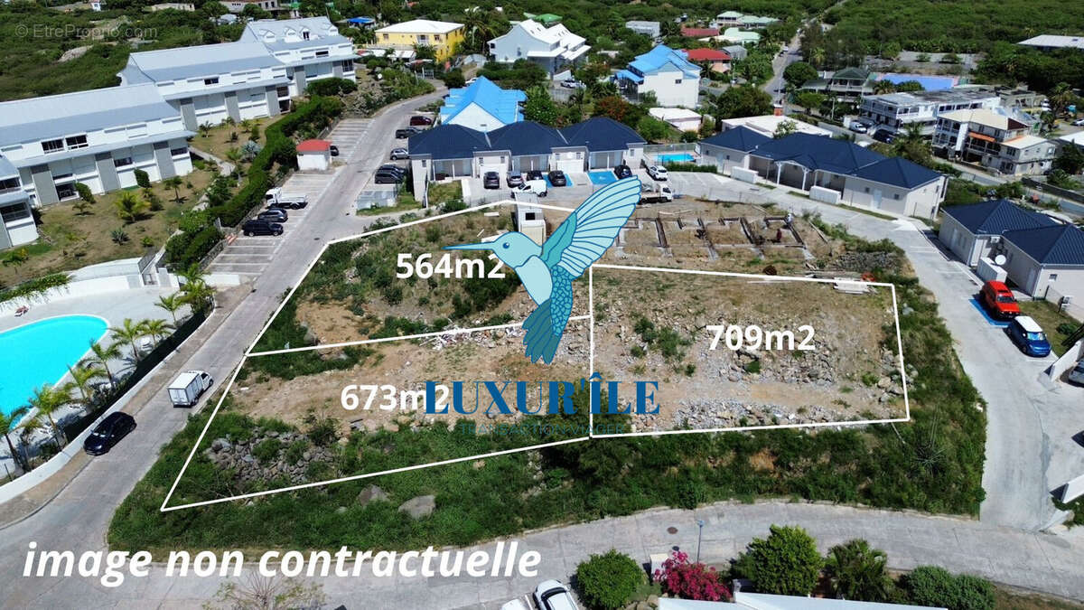 Terrain à SAINT-MARTIN