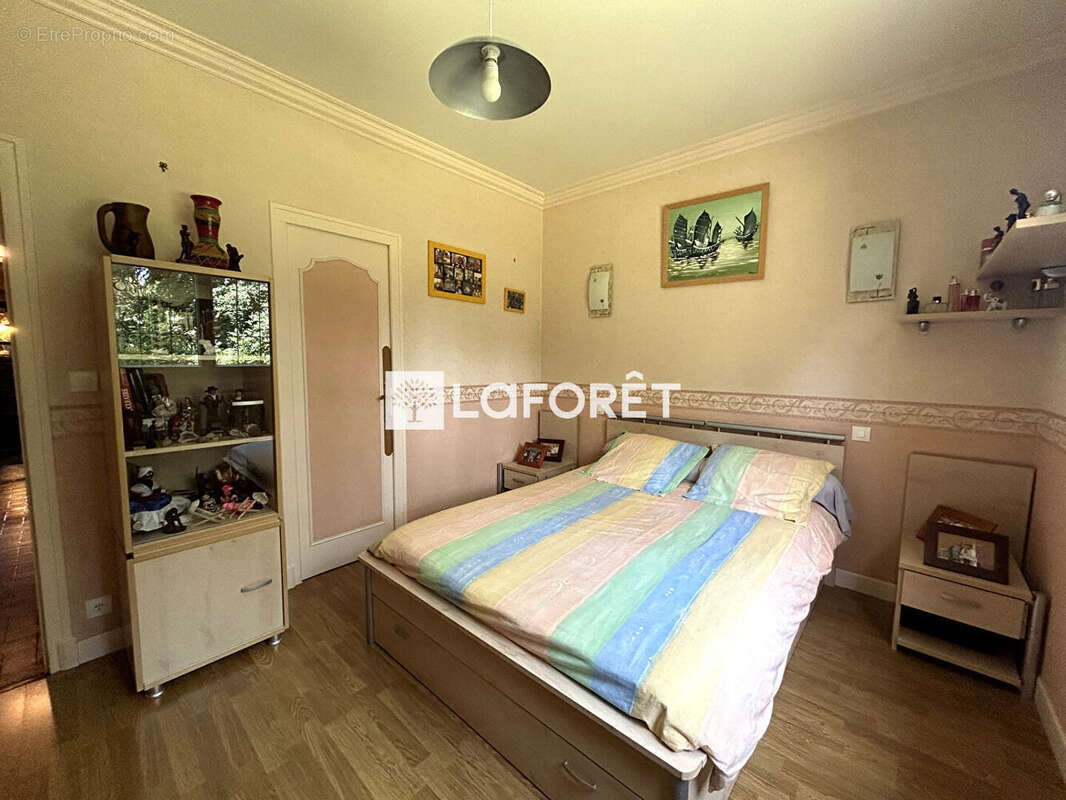 Maison 212 m2 , 4 chambres - 20 min d'Aurillac - photo 10