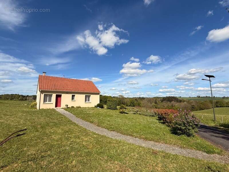 Maison à FRESSELINES