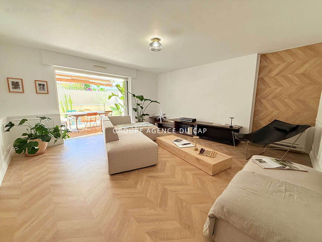 Saint raphael proche centre ville appartement 4 pieces avec garage - photo 18