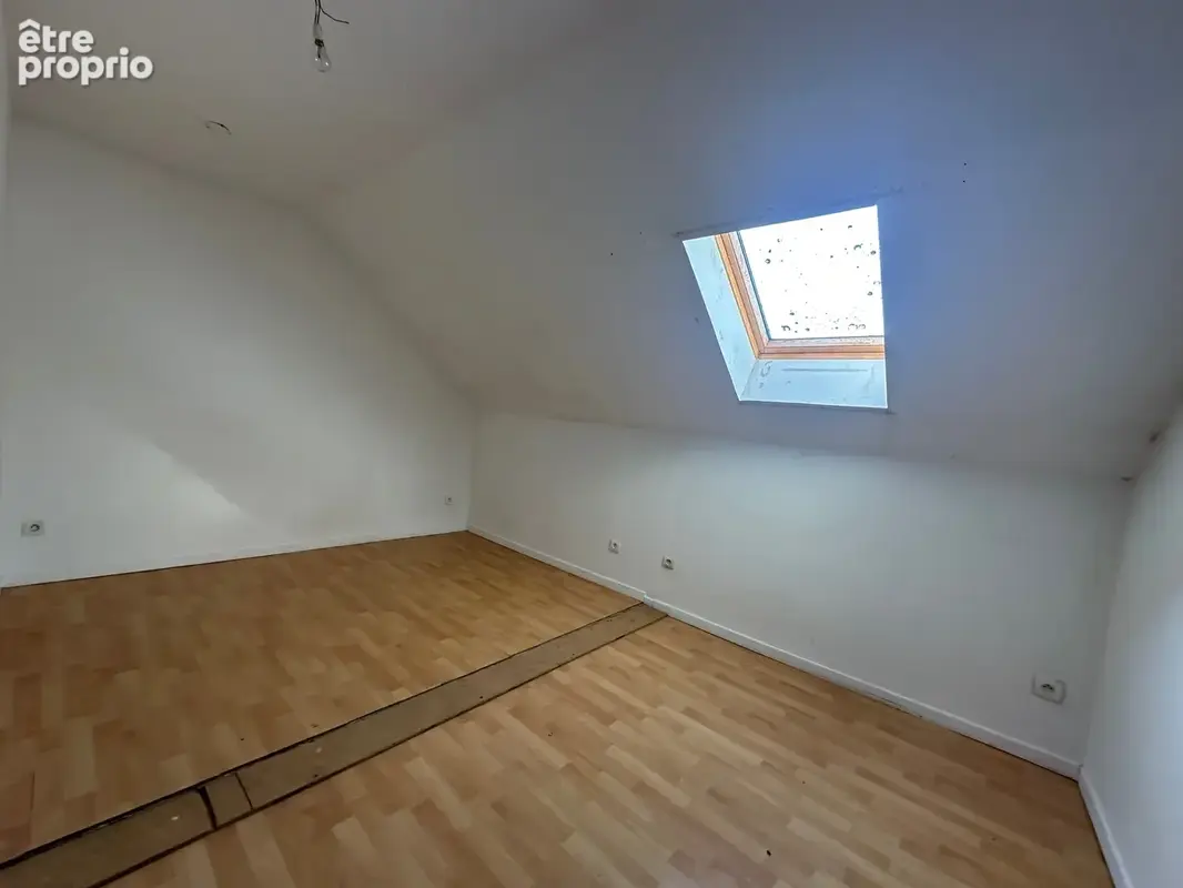Maison mitoyenne de 75m2 à Crespin - photo 7
