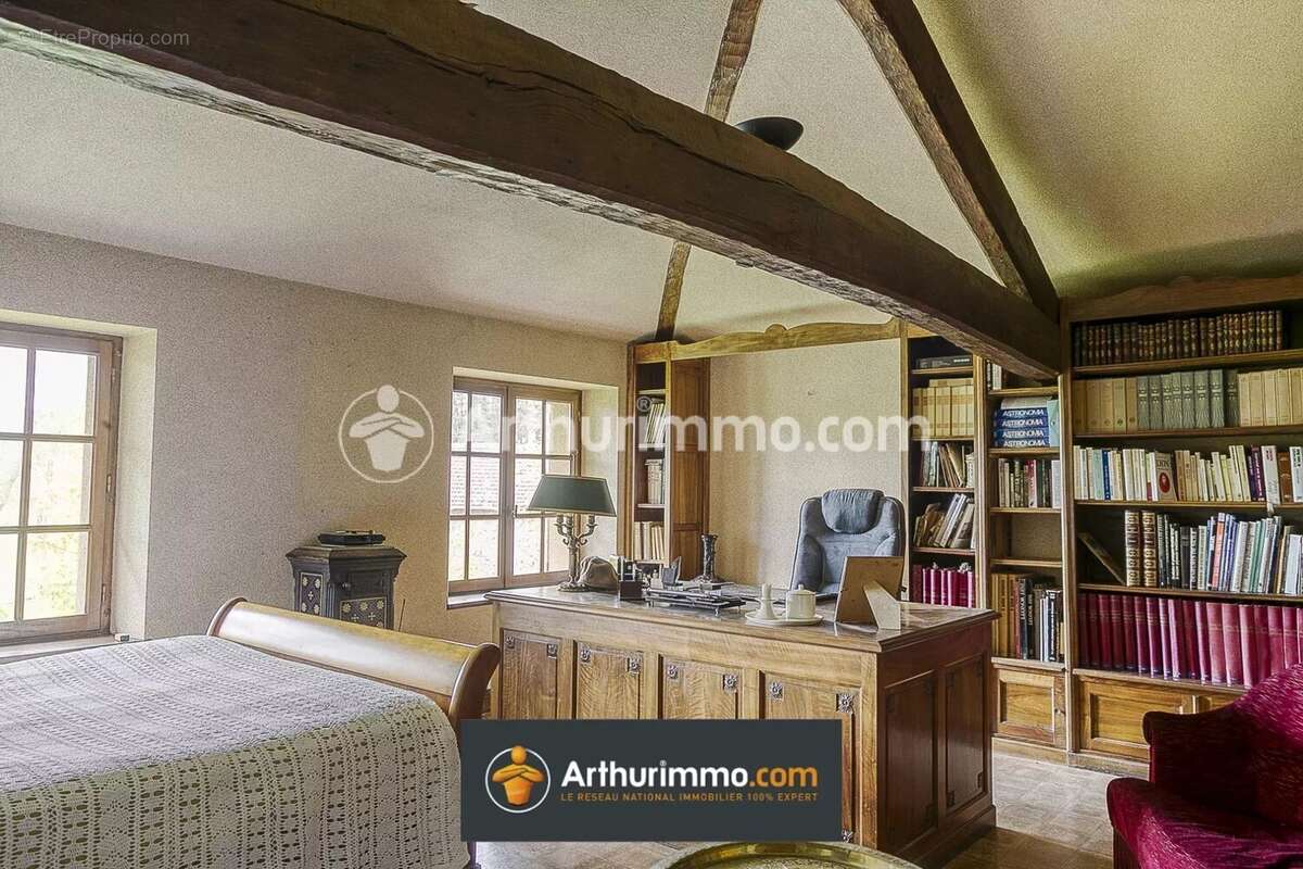 Maison à VILLECHENEVE