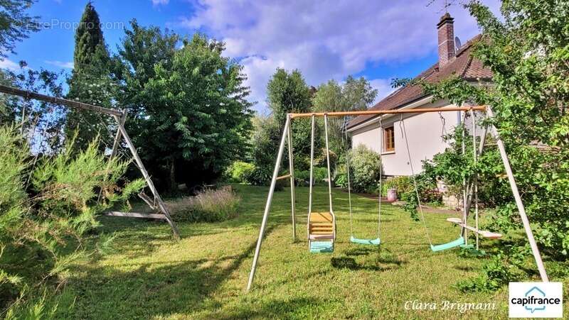 Maison à vendre - 6 pièces, 156m² à Avrainville - sous-sol total et terrain arboré de 1 555 m² - photo 25
