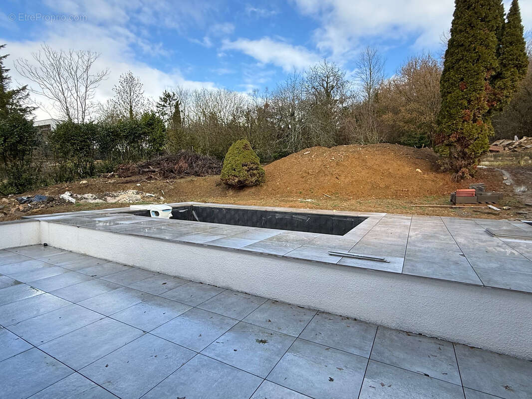 Maison à SCY-CHAZELLES