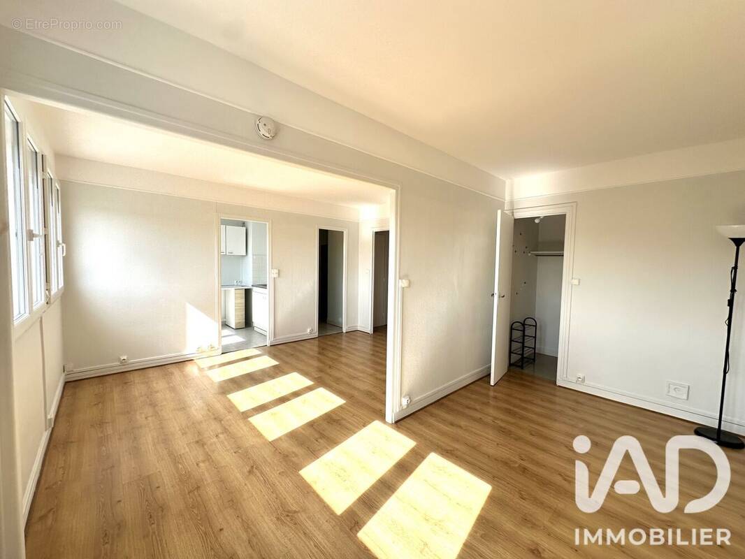Photo 1 - Appartement à TROYES