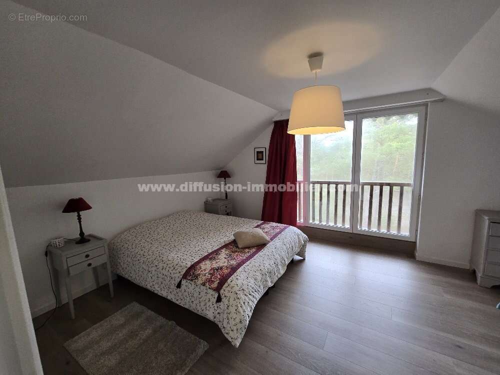 Maison à UVERNET-FOURS