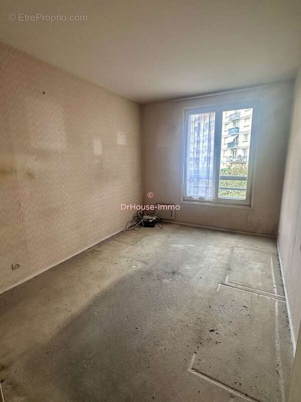 Appartement 81 m² à Sannois  - photo 5