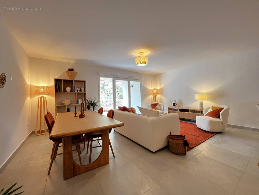 Appartement à NIMES