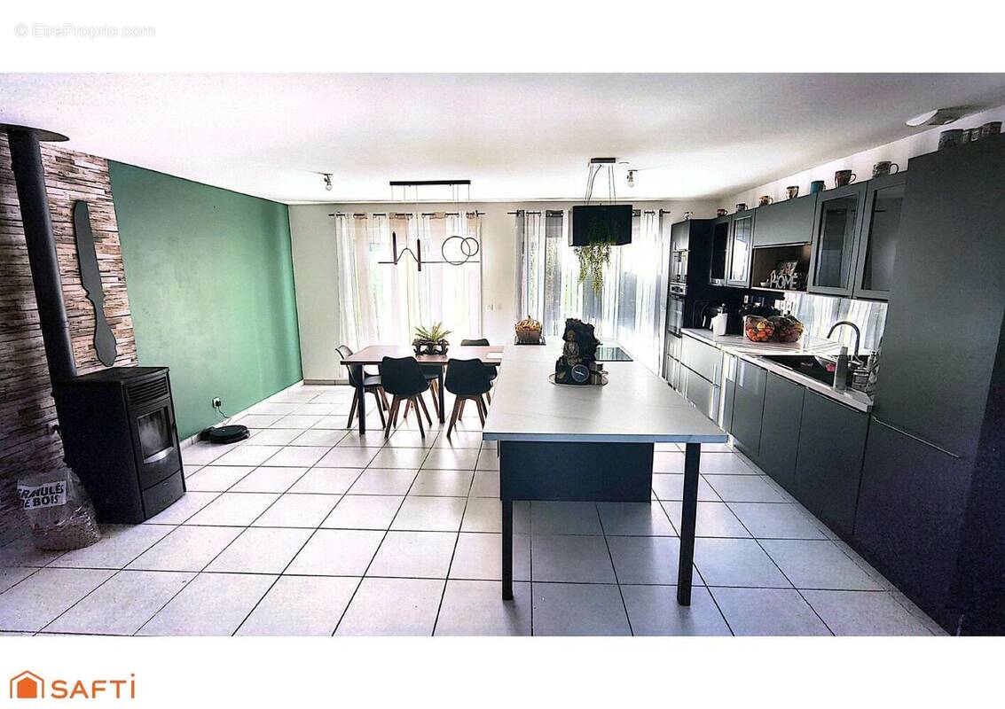 Photo 1 - Maison à SAINT-ANDRE-LE-GAZ