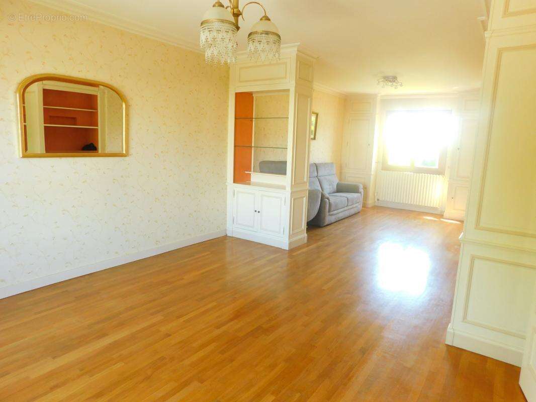 Maison à vendre 7 pièces FOUGERES (35) - photo 6