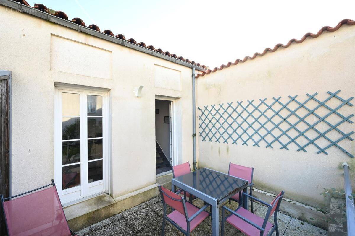 Appartement à SAINT-MARTIN-DE-RE