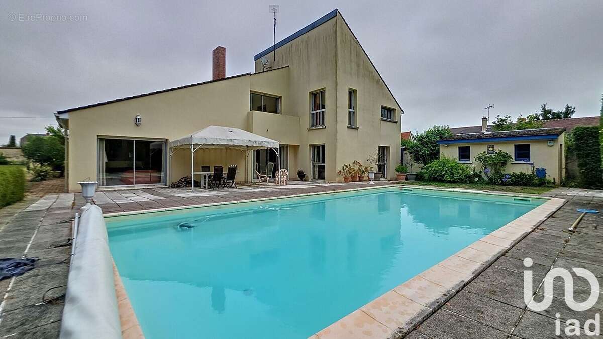 Maison 376 m² à Marcilly-Sur-Seine  - photo 2
