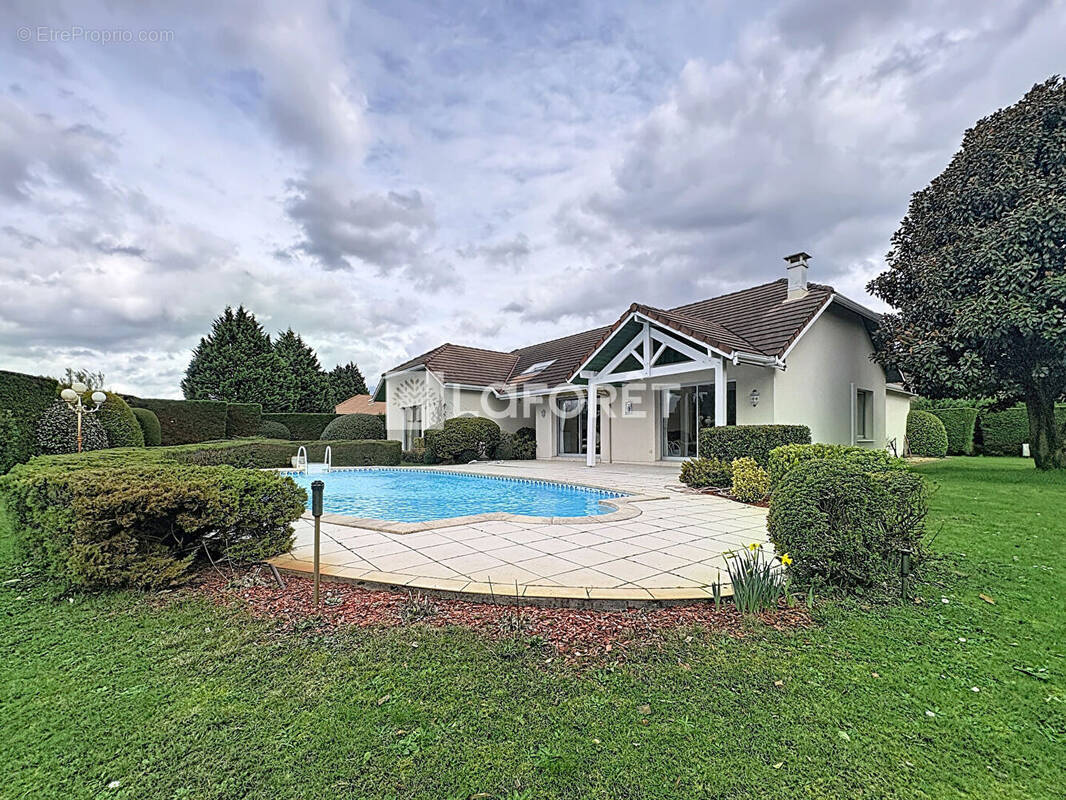 Maison à PESSAC