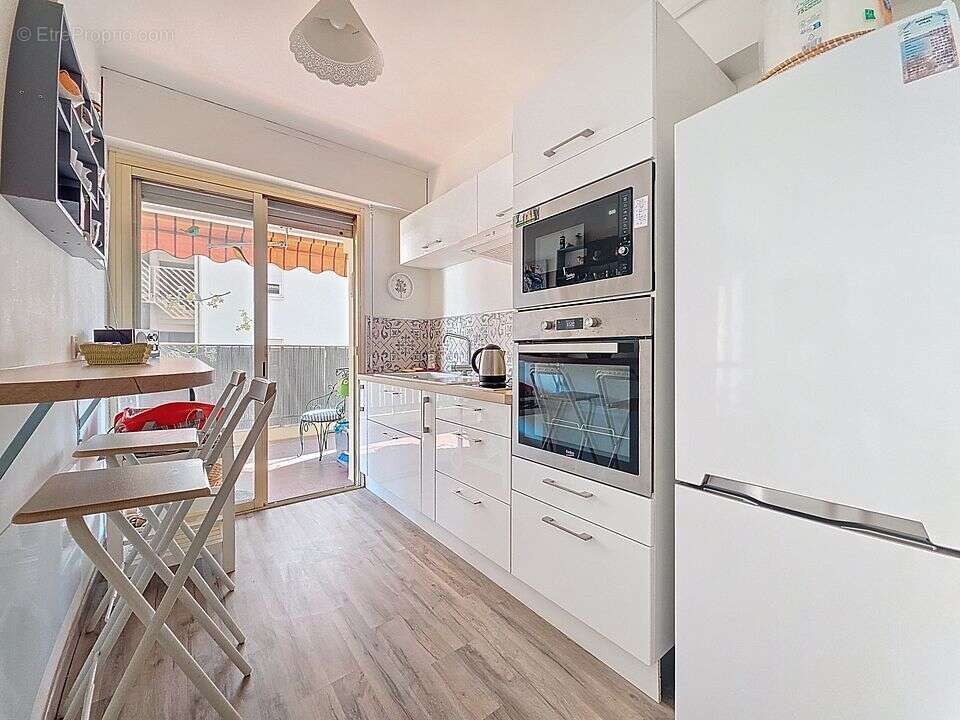 Appartement à LE CANNET