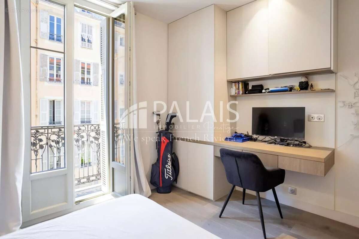5 peces en dernier etage terrasse wilson -dubouchage - photo 15