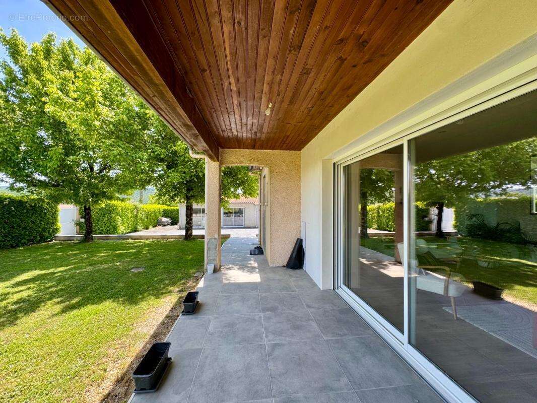 Maison à ROQUECOURBE