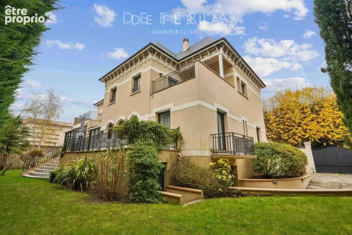 Propriété d’exception aux bords de Marne - LA VARENNE - photo 11