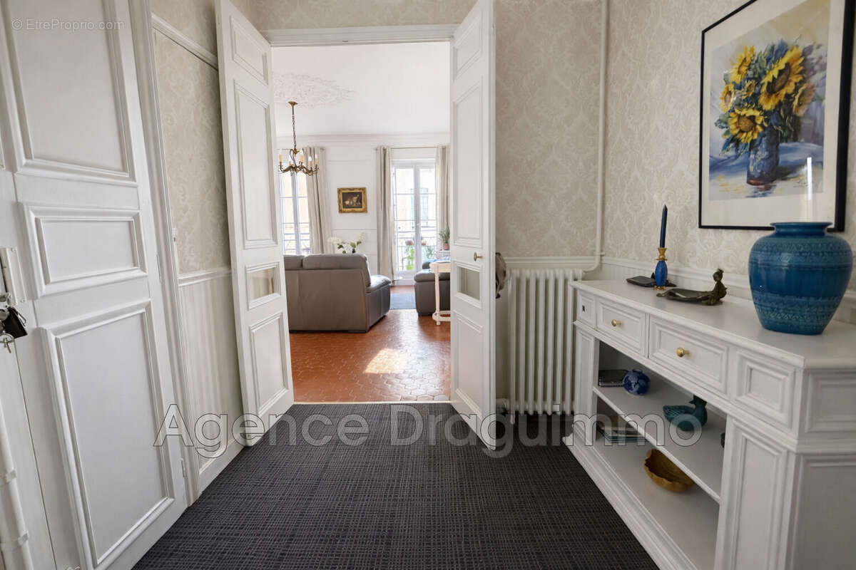 Appartement à DRAGUIGNAN