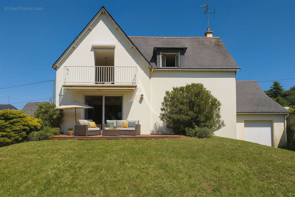 Maison à SAINT-NICOLAS-DE-REDON