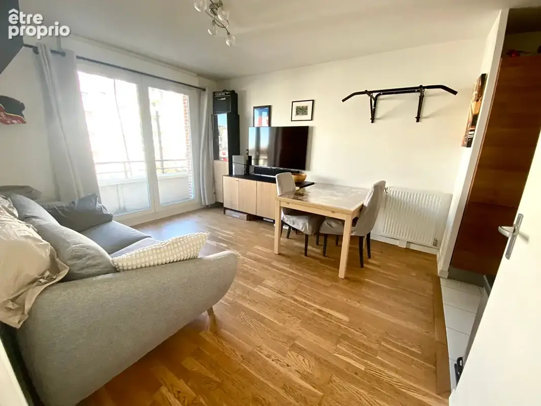Appartement à SARTROUVILLE