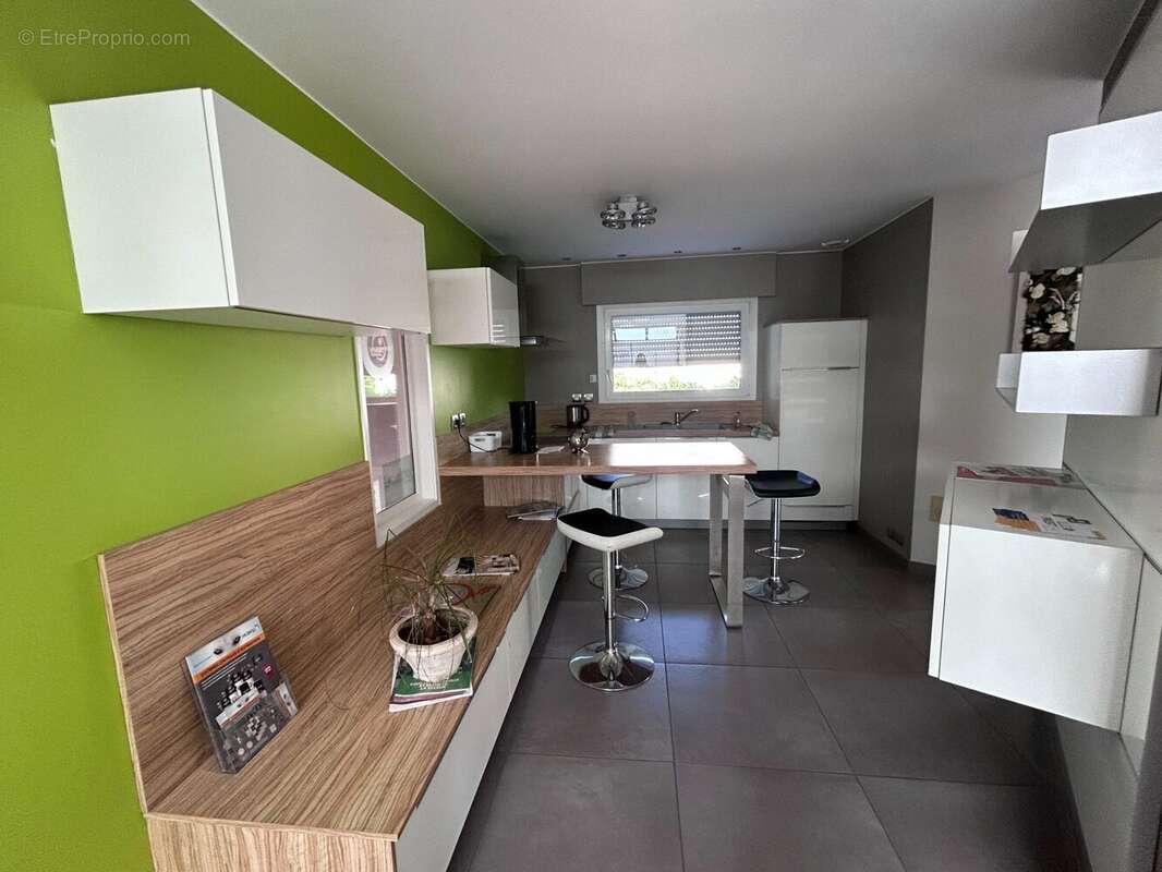 Maison 156 m² à Valence  - photo 5