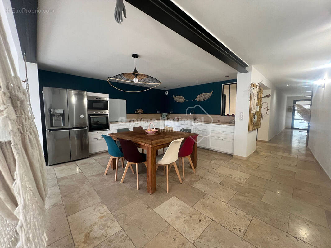 Maison à AIGUES-MORTES