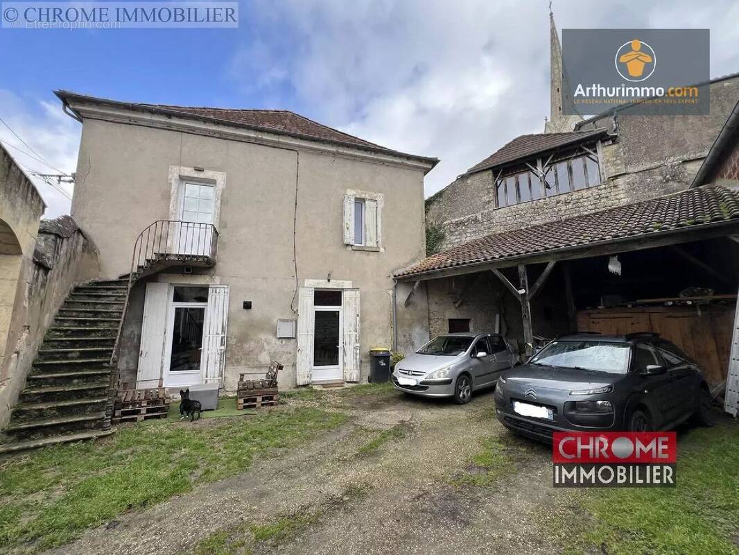 Maison à ESCASSEFORT