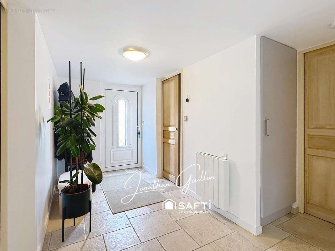 Photo 6 - Appartement à VILLIERS-SUR-MORIN