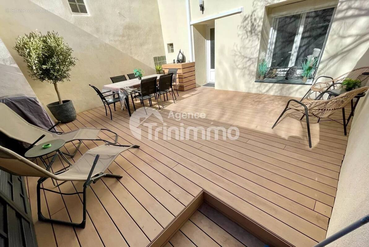 Maison à MORIERES-LES-AVIGNON