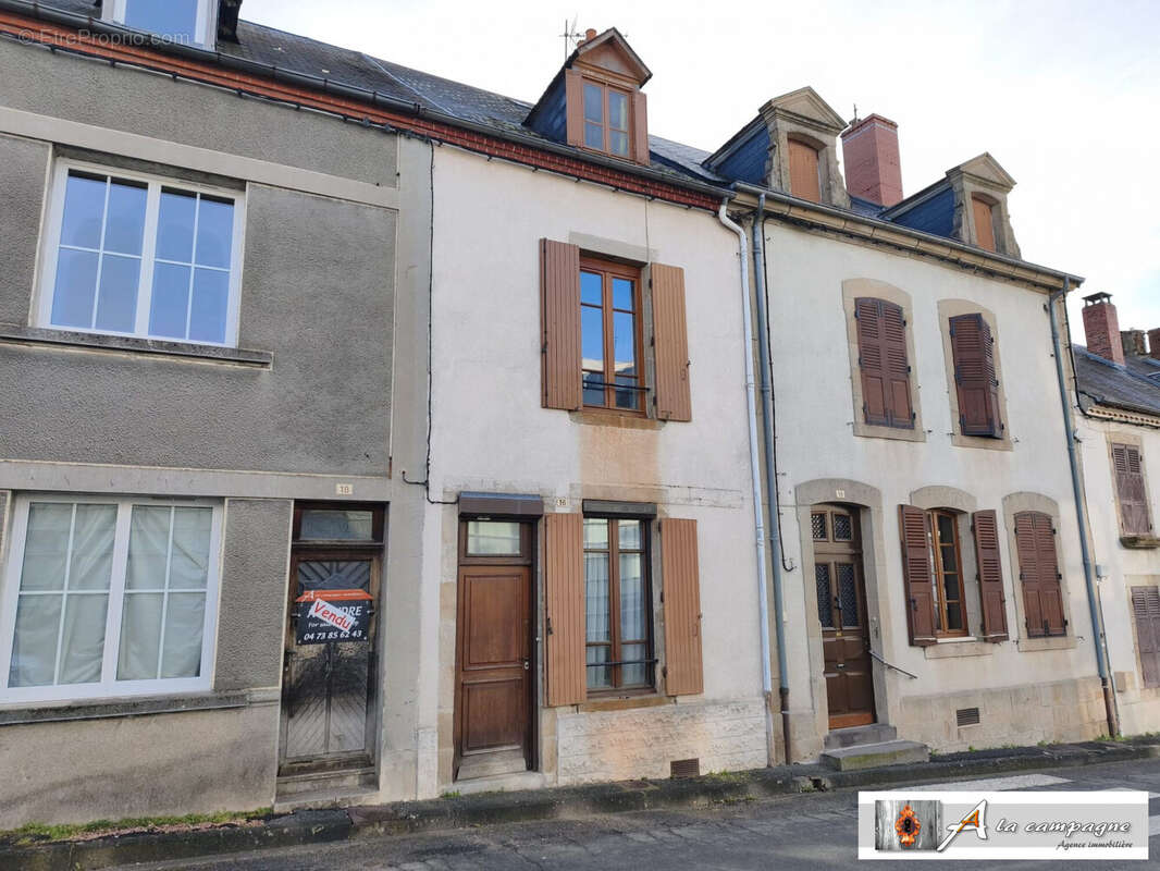 Maison à PIONSAT