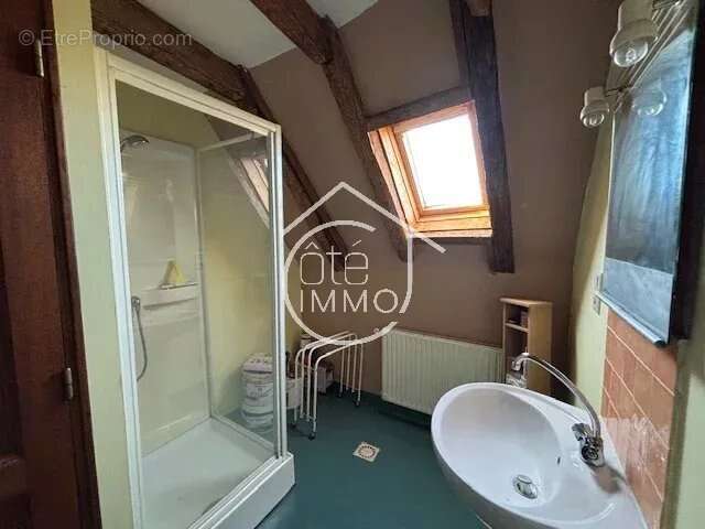 Maison à SAINT-PIERRE-D'EYRAUD