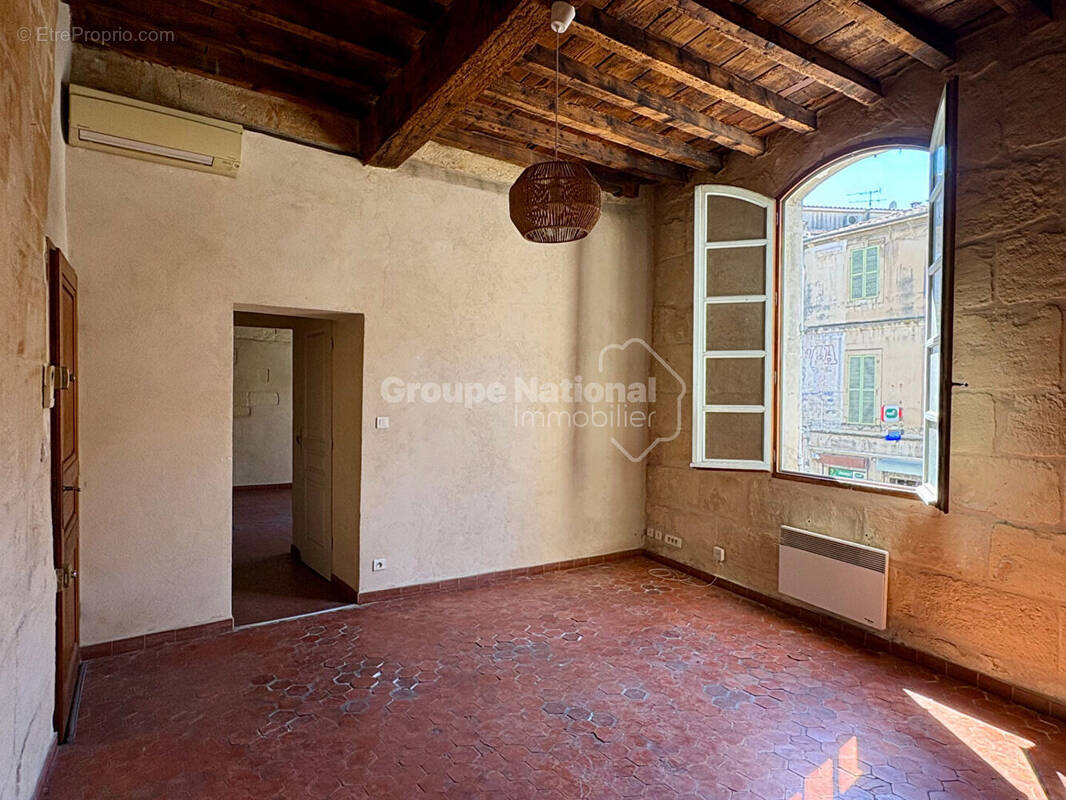 Appartement à ARLES