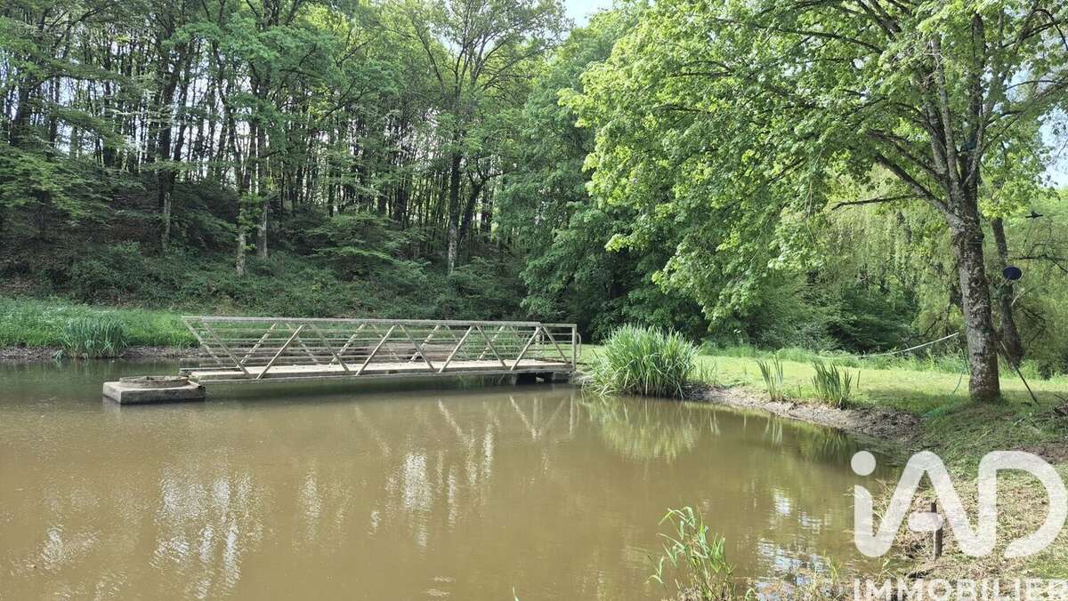 Photo 3 - Terrain à SAINT-LEONARD-DE-NOBLAT