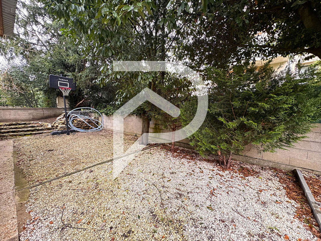 Maison à DEUIL-LA-BARRE