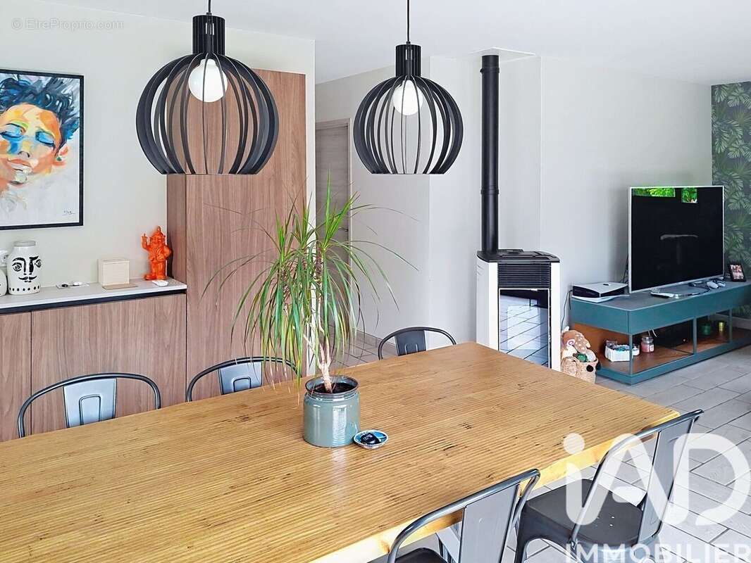 Maison 115 m² à Saint-Etienne-De-Tulmont  - photo 4
