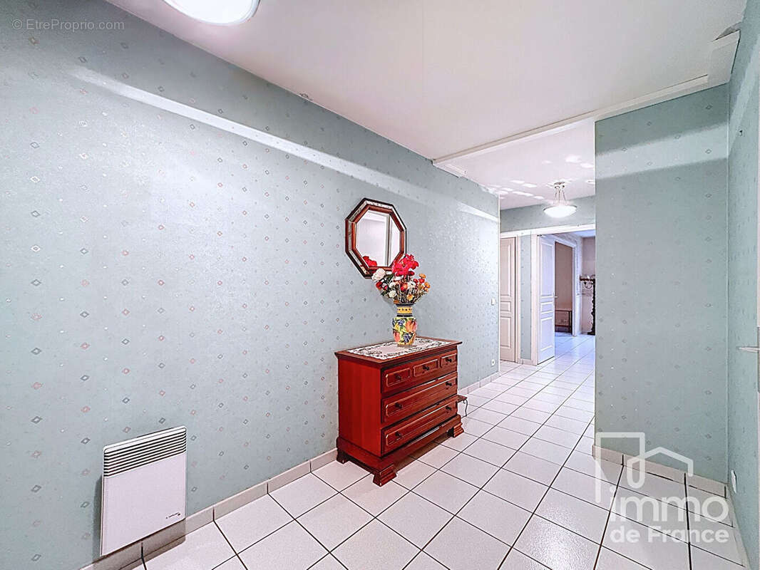 Appartement à BELLEGARDE-SUR-VALSERINE