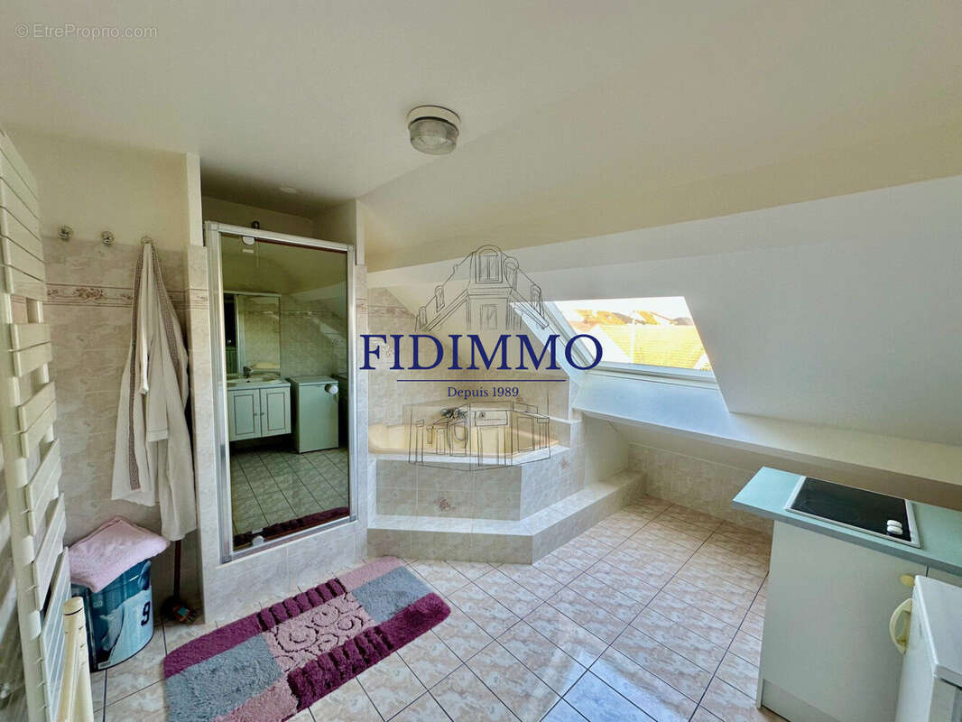 Maison à ORMESSON-SUR-MARNE