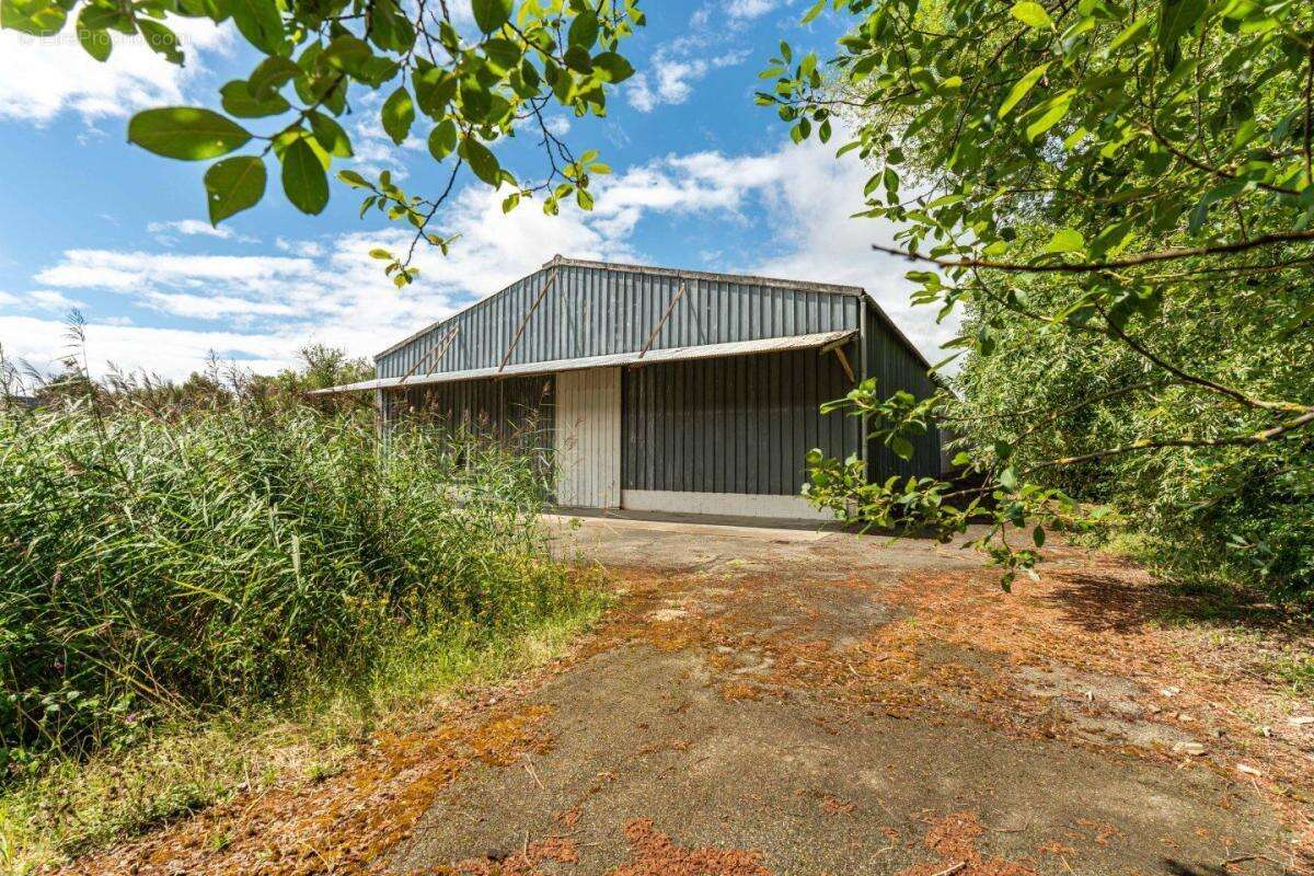 Appartement à LE PERRAY-EN-YVELINES