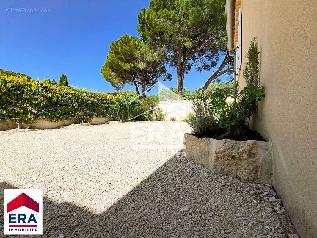Maison à MAZAN