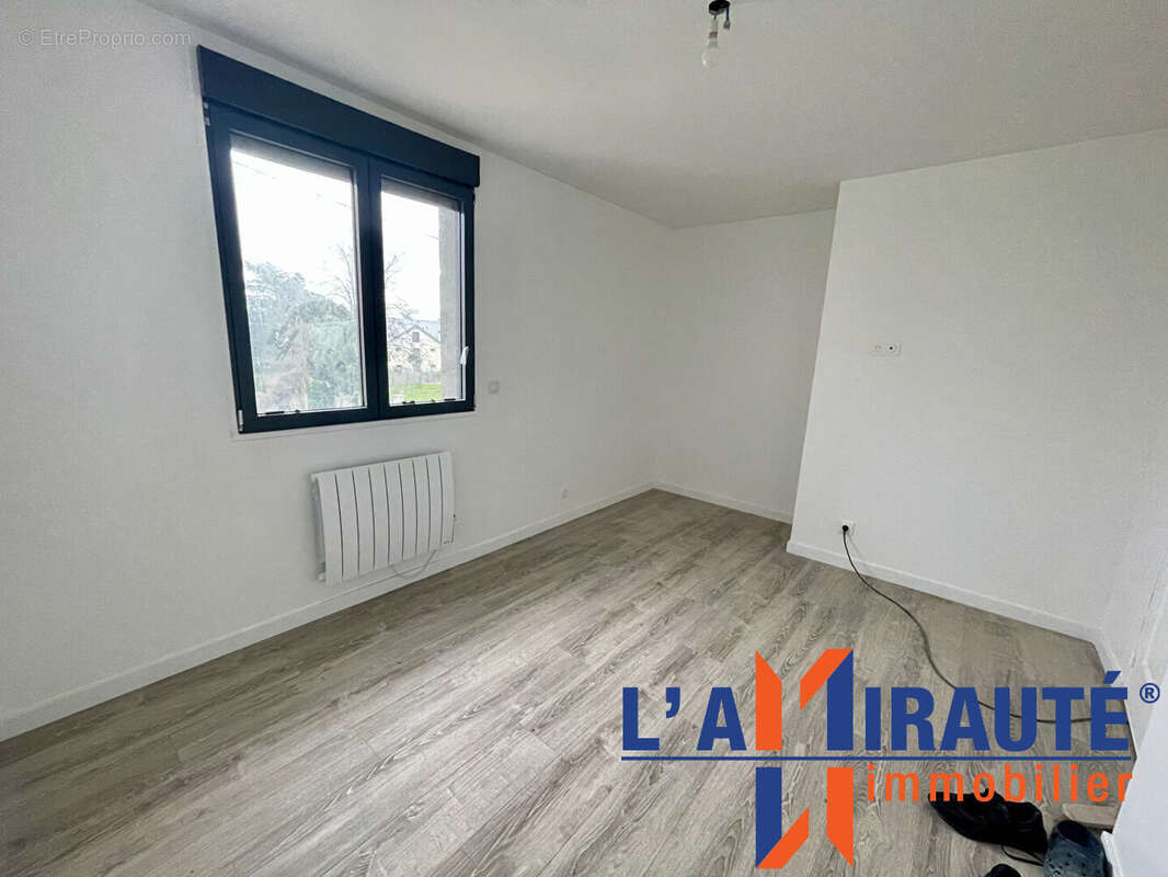 Maison à SARTROUVILLE