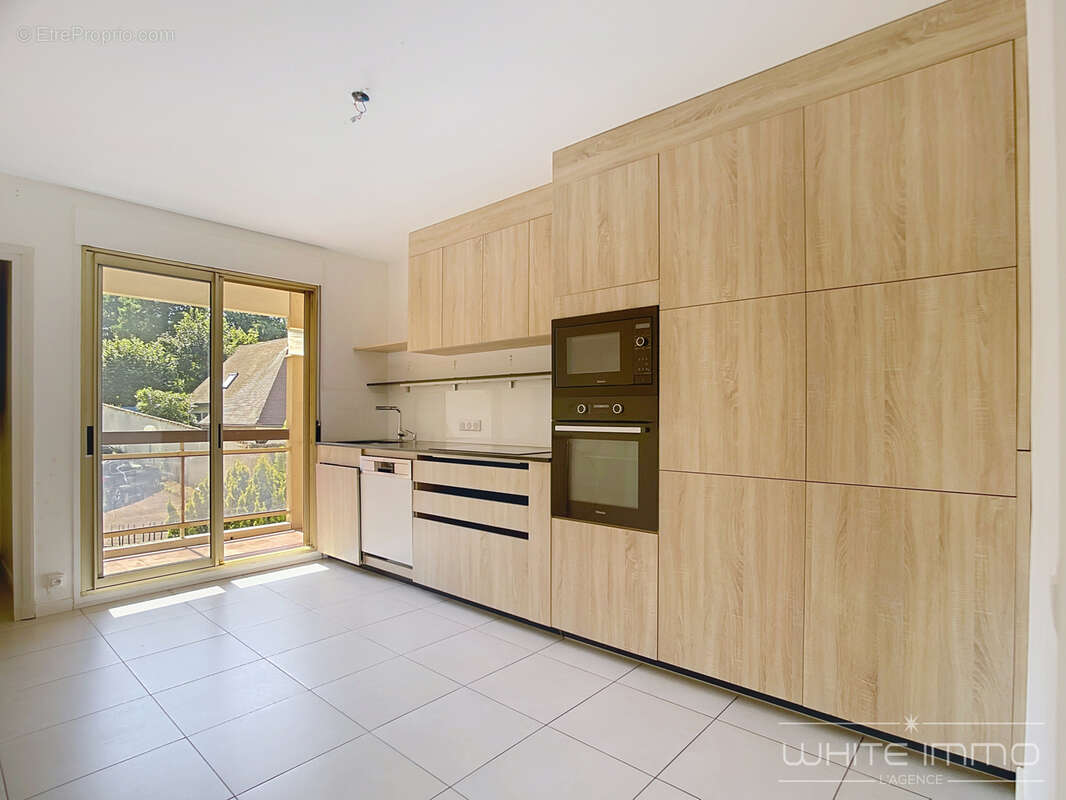 Appartement à SAINTE-FOY-LES-LYON