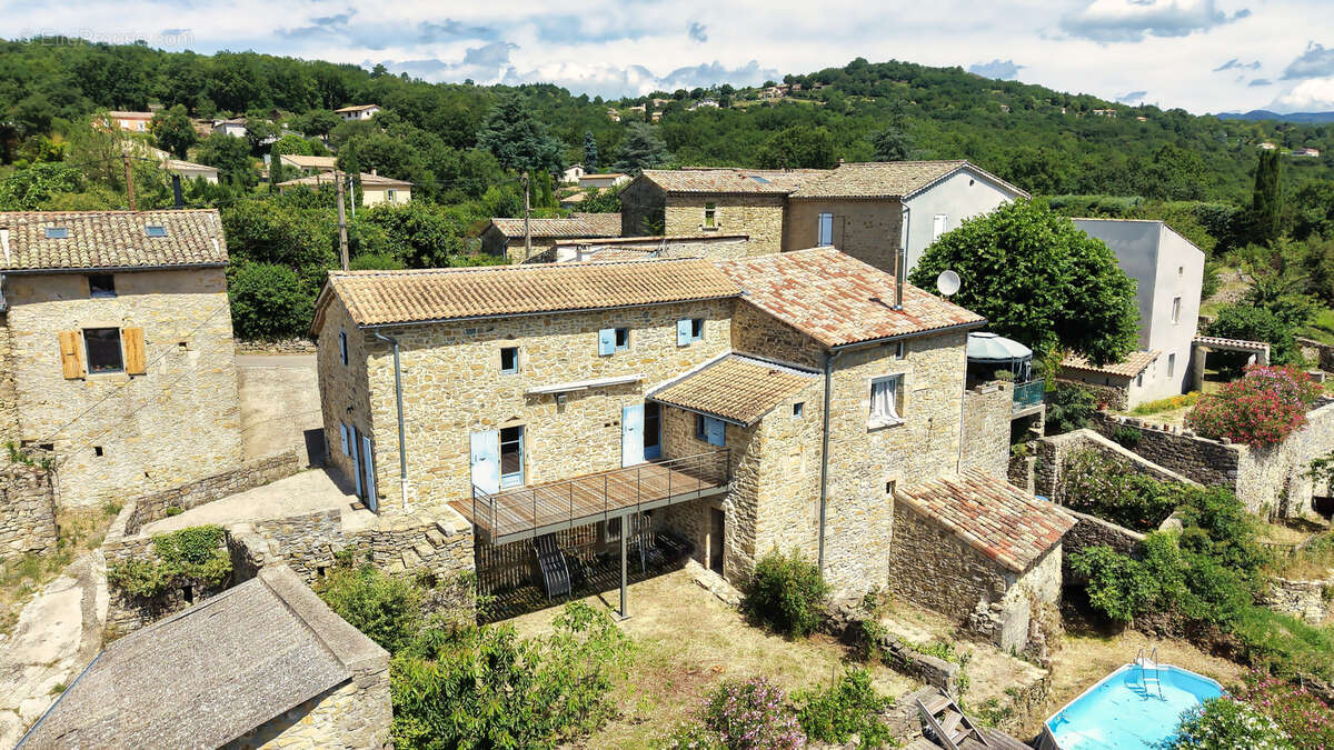 Maison à AUBENAS
