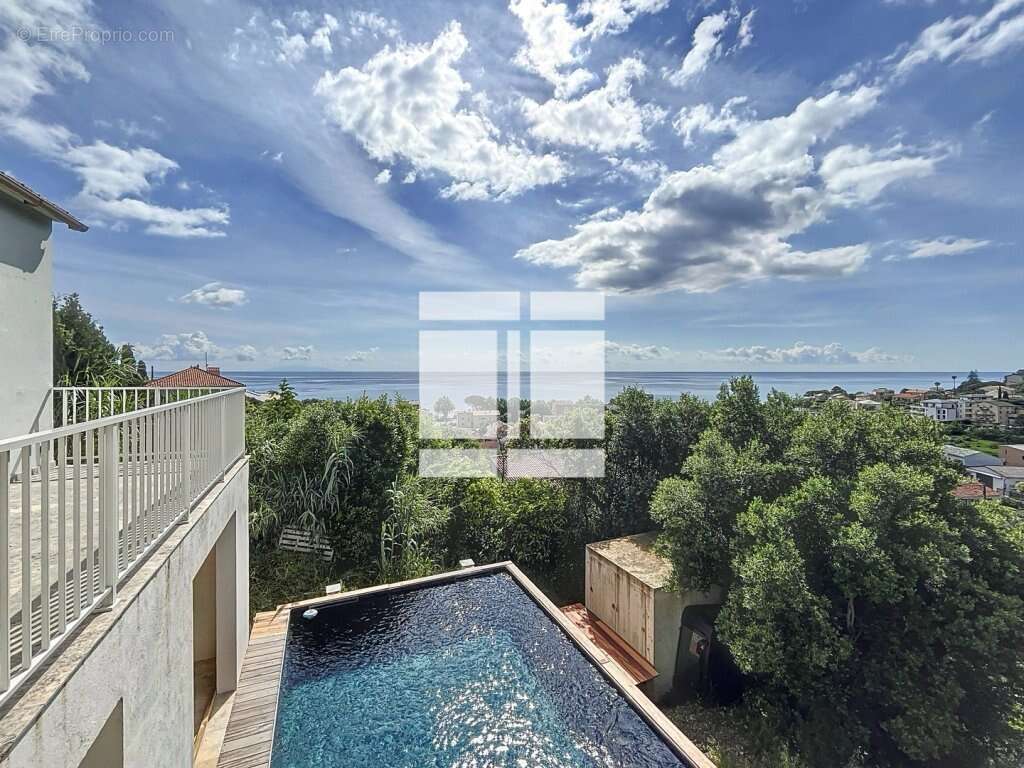 Maison à SANTA-MARIA-DI-LOTA