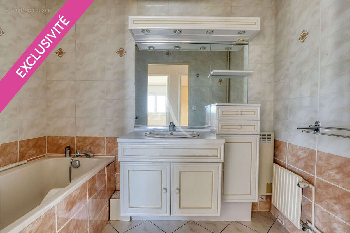 Appartement à SOTTEVILLE-LES-ROUEN