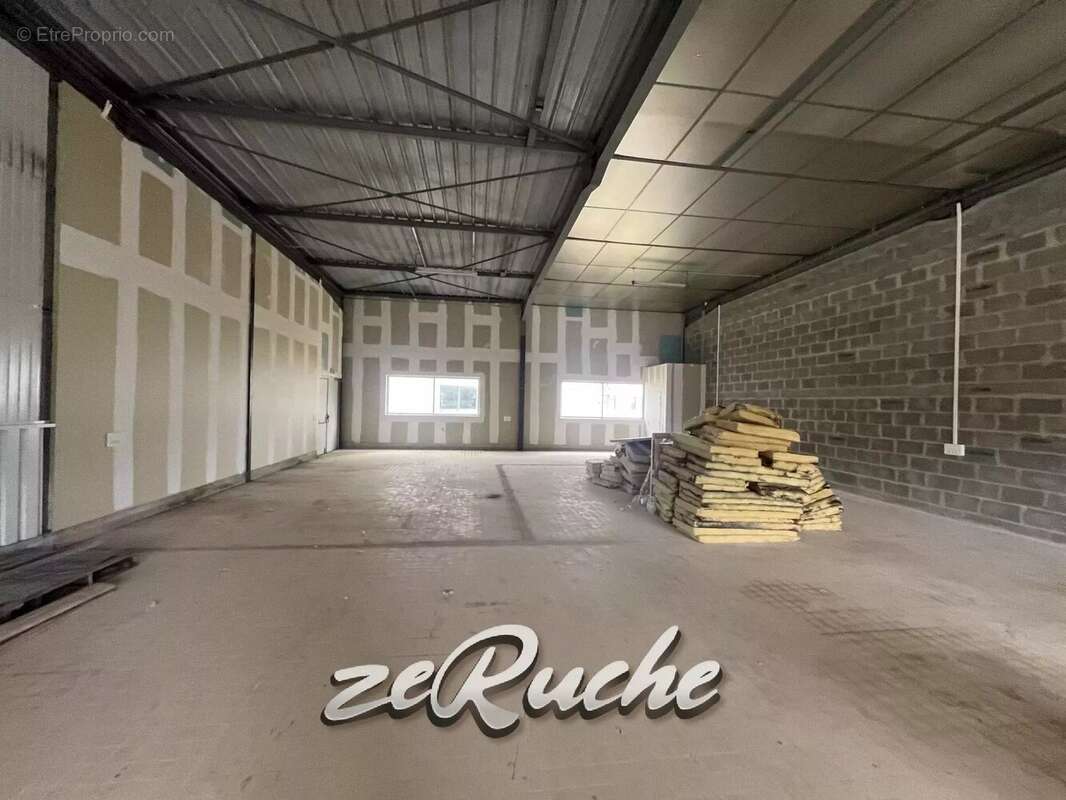 Commerce à DOUVRES-LA-DELIVRANDE